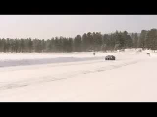 bugatti veyron snow test