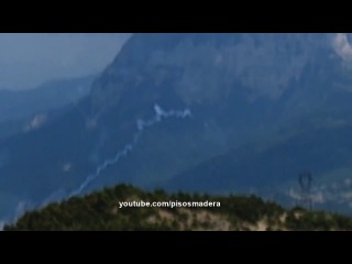 ufo hit by lightning france - august 4, 2014