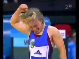 first ever female gold medalist wrestler