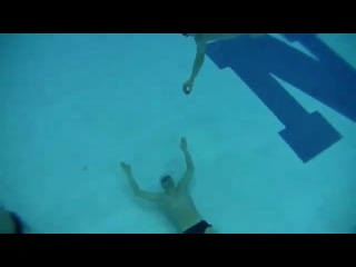 cool underwater trick